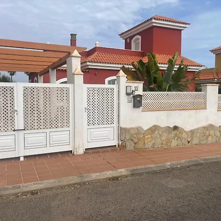 Private - Sleeps 6 - Heated Pool - Air Con Villa *