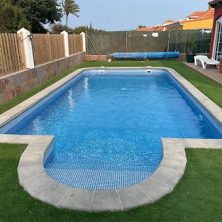 Private - Sleeps 6 - Heated Pool - Air Con Caleta De Fuste